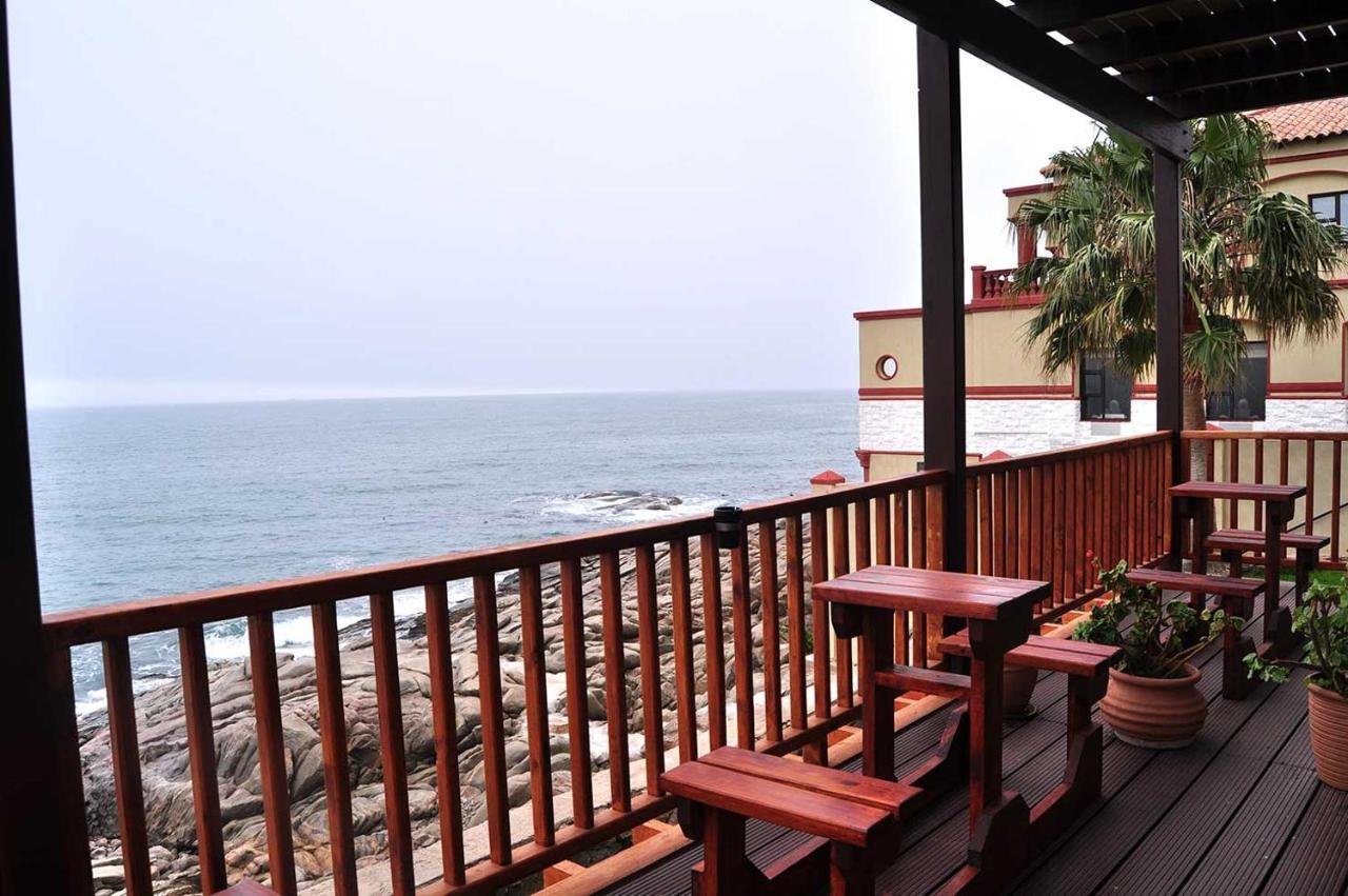 Shark Island Airbnb Luderitz Ngoại thất bức ảnh